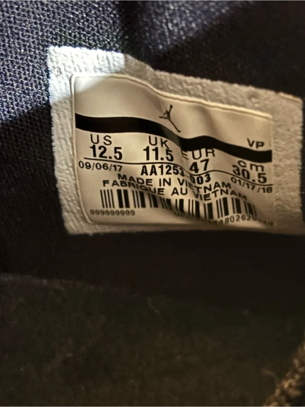 Air Jordan 32 Black Cat size 12.5 men authentic